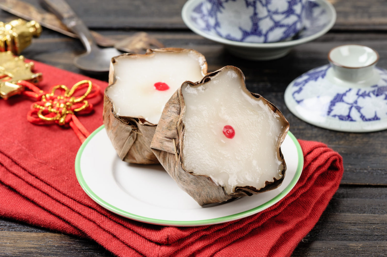 9 Traditional Lunar New Year Foods to Eat This Year