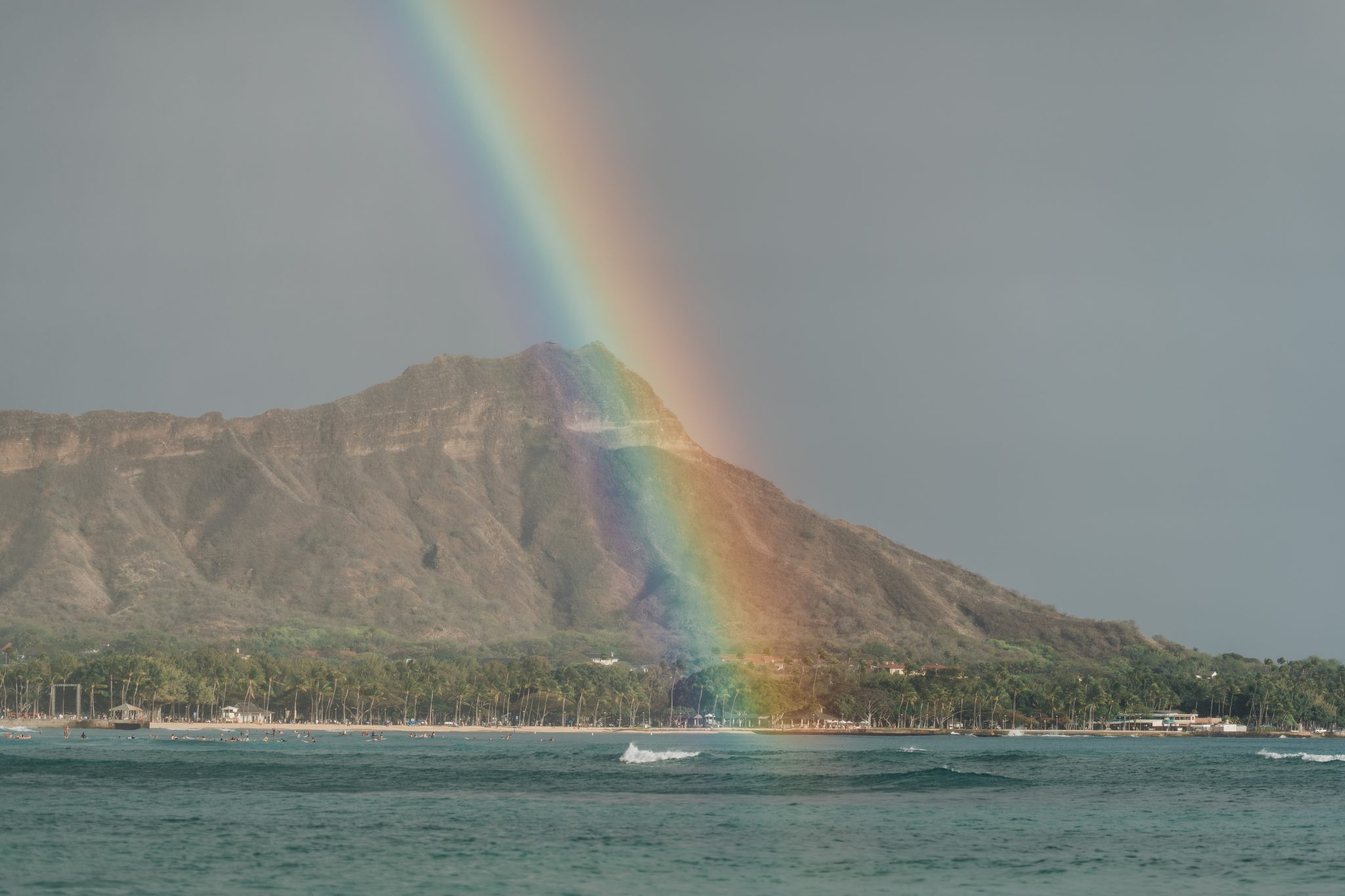 Honolulu OUTRIGGER Reef Waikiki Beach Resort Unveils 85 Million   Rainbow Over Diamond Head 2048x1365 