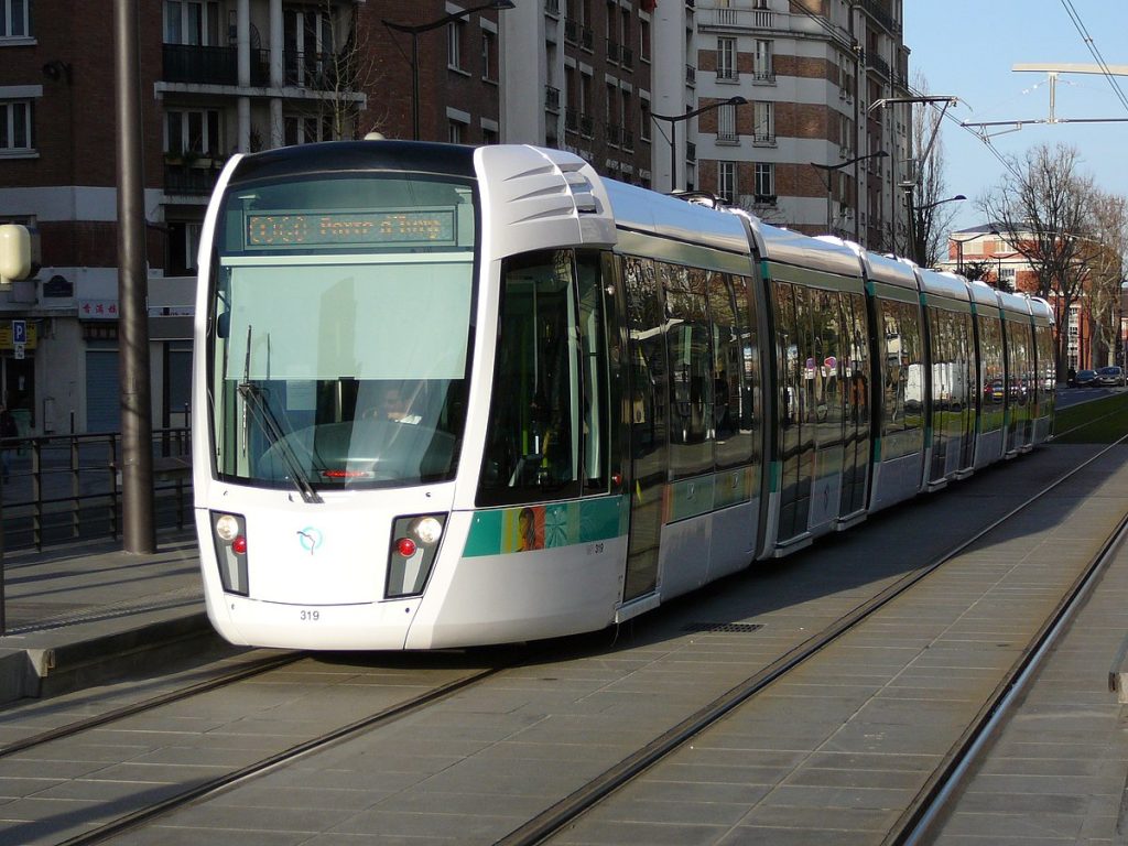 Paris tramway brancion