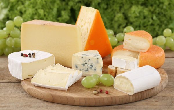 Food Guide: 7 Types of Swiss Cheese To Try In Switzerland