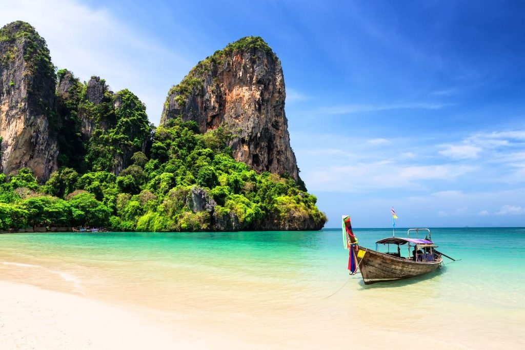 Your Guide To Travelling Sustainably Through Thailand