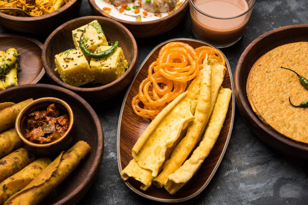 Food Guide | Where And What To Eat On A Trip To Surat