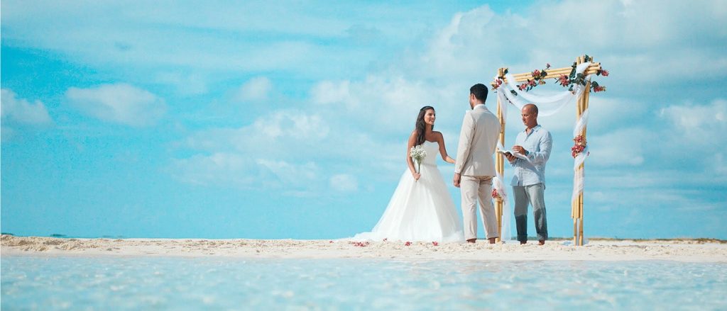 Wedding scene from the Bahamas. 