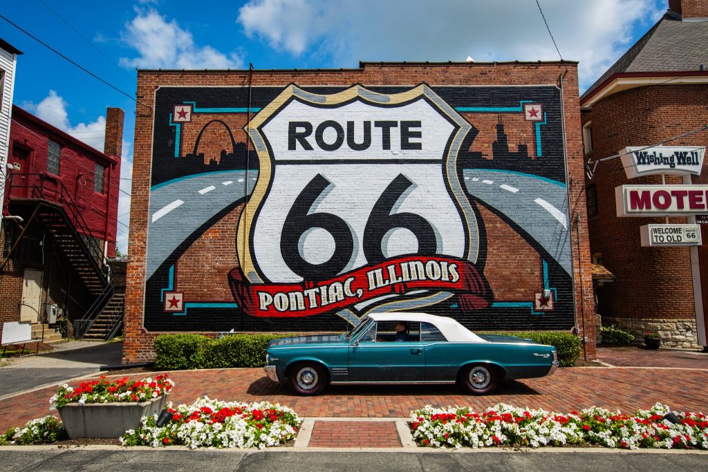 Route 66 Murial in Pontiac